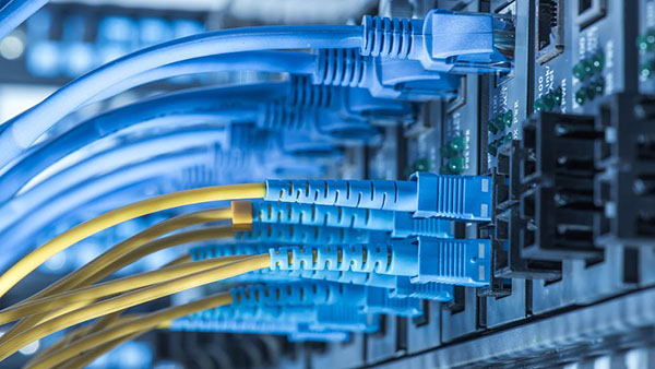 服務(wù)器網(wǎng)卡光口和電口的區(qū)別？(圖1)