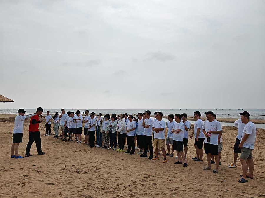 沙灘拓展訓(xùn)練